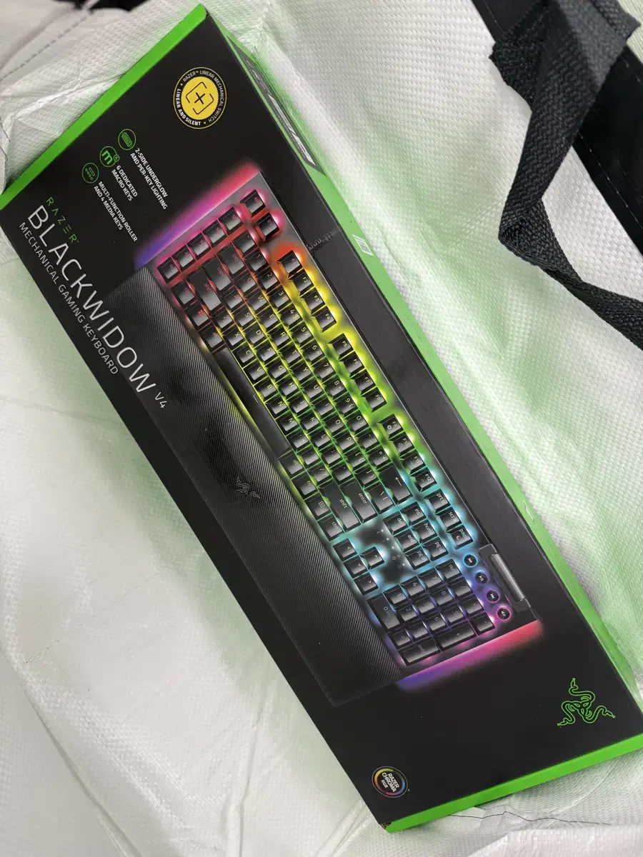 RAZER Blackwidow V4 Linear KR Yellow축 판매